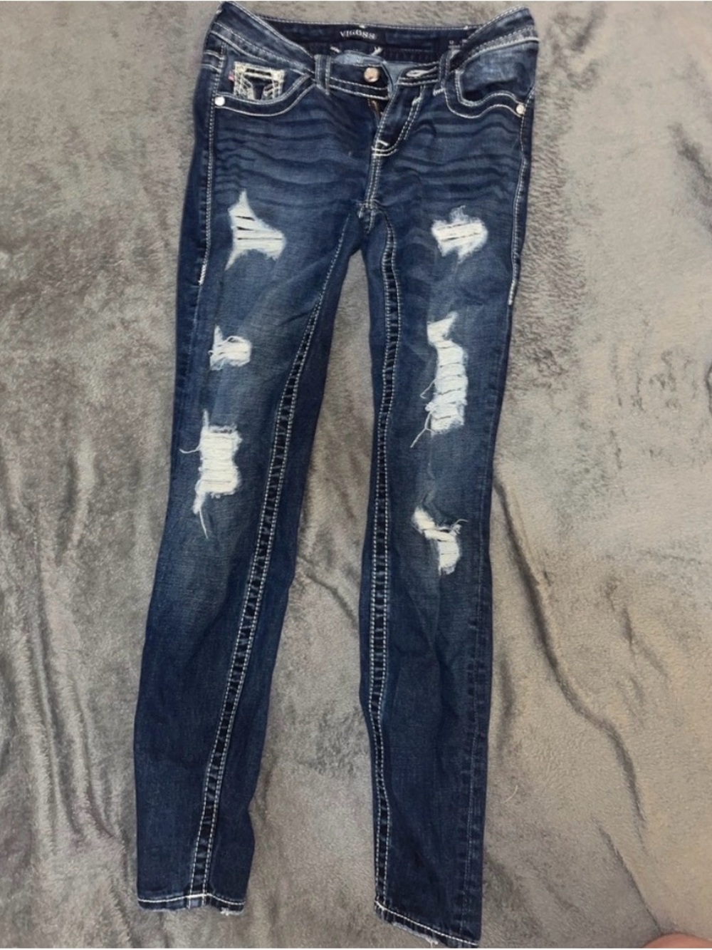 Vigoss Dark Blue Skinny Jeans with Embroidered Back Pocket - Picture 2 of 10